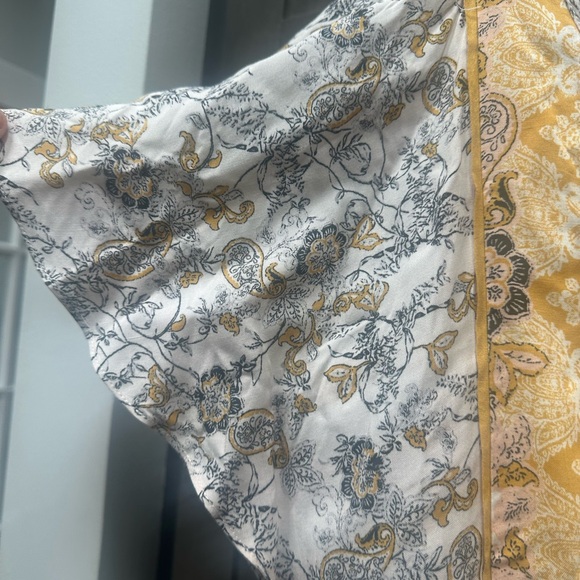 Paper Crane Floral Lace-Up Anthropologie Dress in Yellow and White size small - Picture 3 of 4